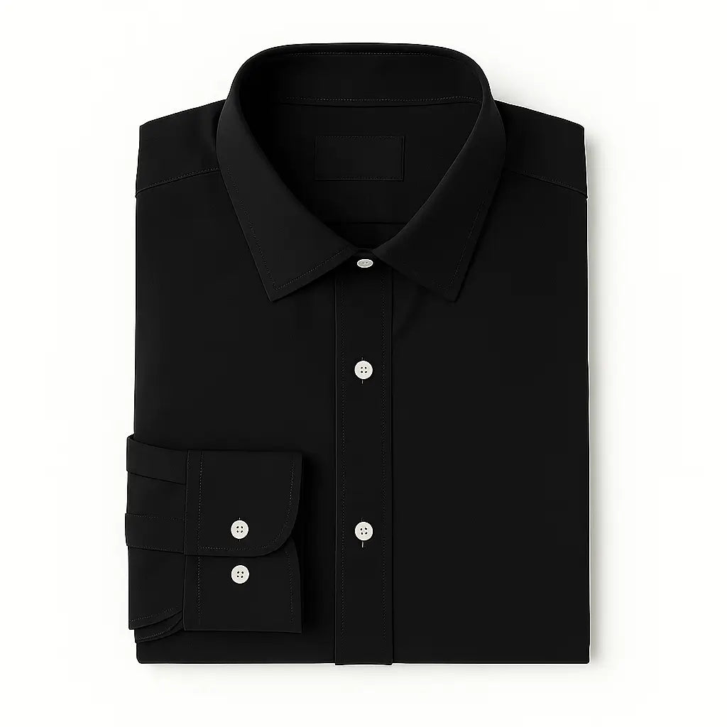 Camisa masculina Oxford preta manga longa, com gola colarinho, bolso no peito e botões frontais brancos, estilo casual e elegante.