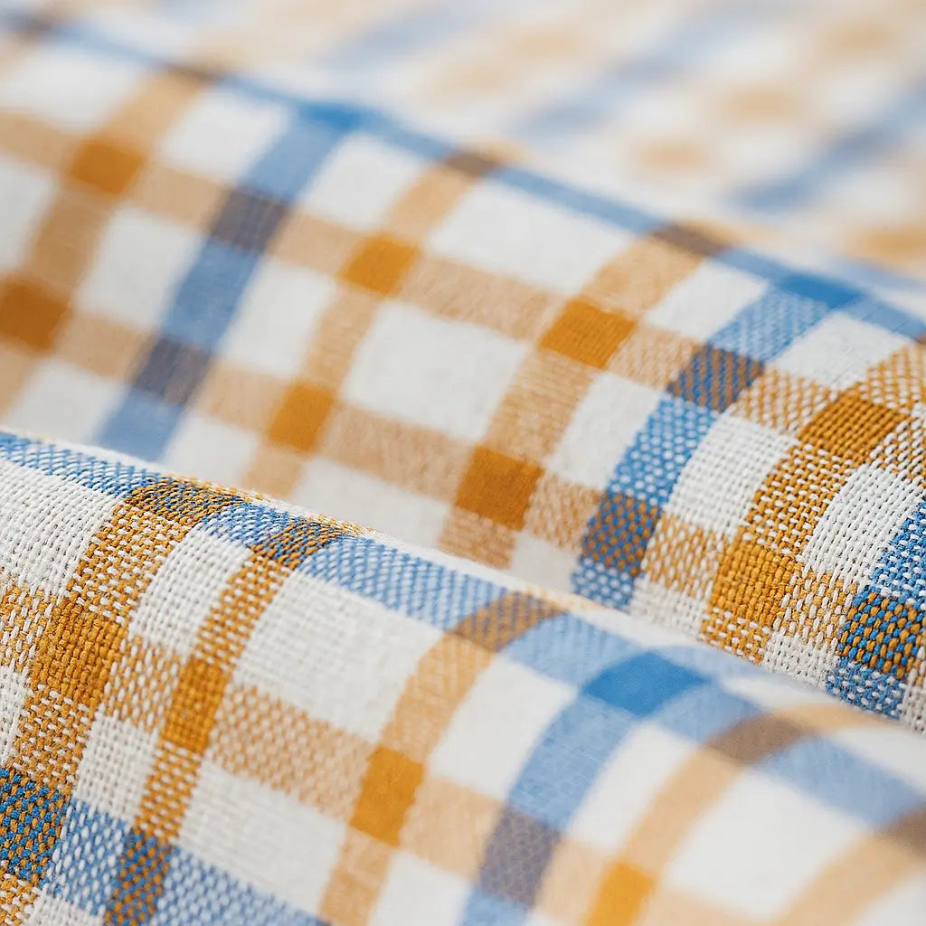Camisa masculina xadrez manga curta, slim fit, confeccionada em algodão, estilo casual para o verão.