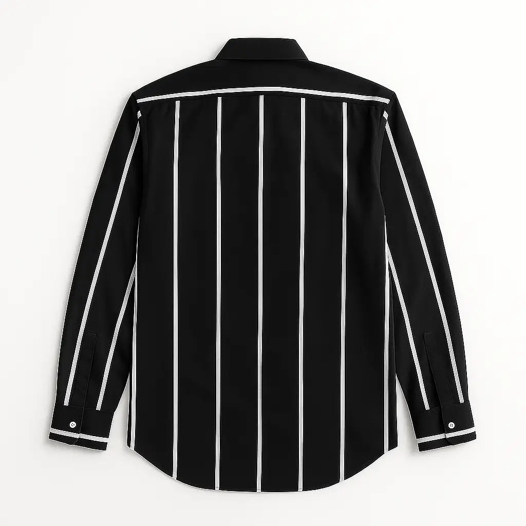 Camisa masculina listrada slim fit em tecido stretch, manga longa, elástica e sem necessidade de passar.