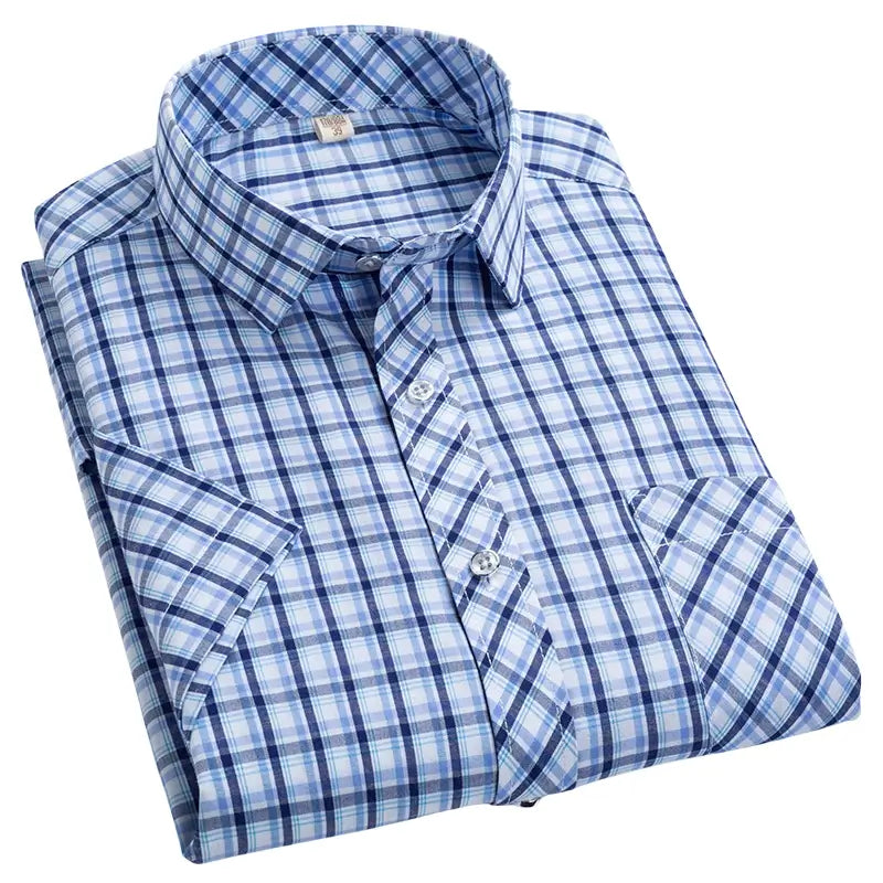 Camisa Masculina Xadrez Manga Curta com fechamento em botões