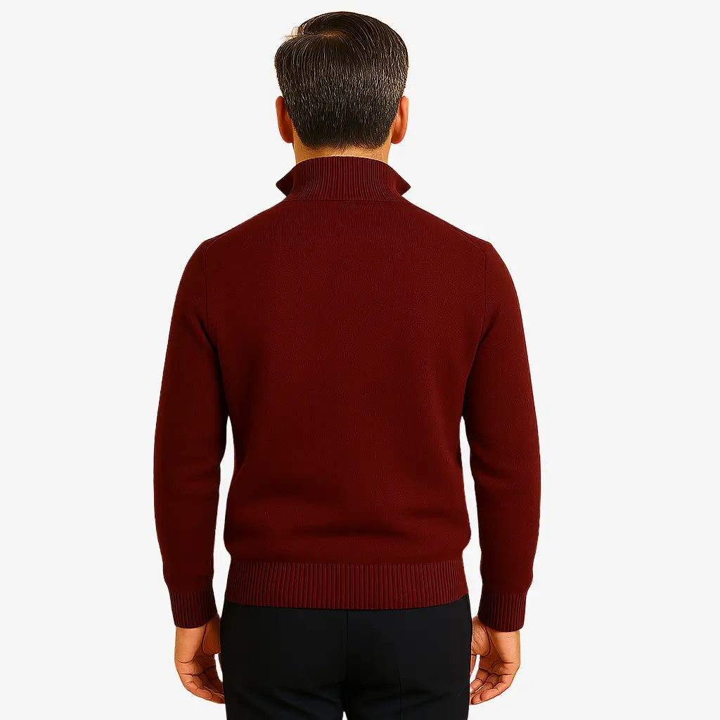 Cardigan masculino com zíper e gola alta. Elegante e versátil, ideal para outono e inverno. Conforto térmico com estilo refinado.