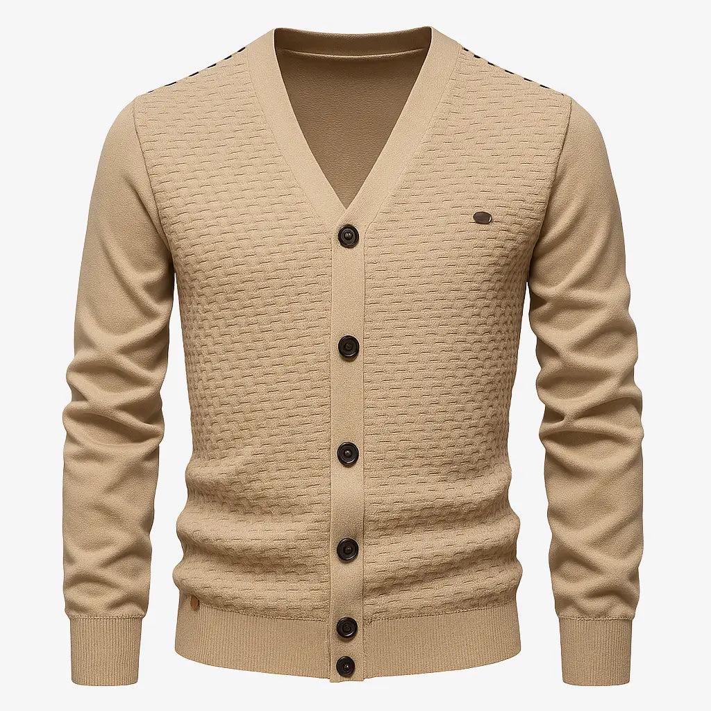 Cardigan masculino gola V com botões e textura elegante. Conforto e estilo clássico para dias amenos de outono e primavera.