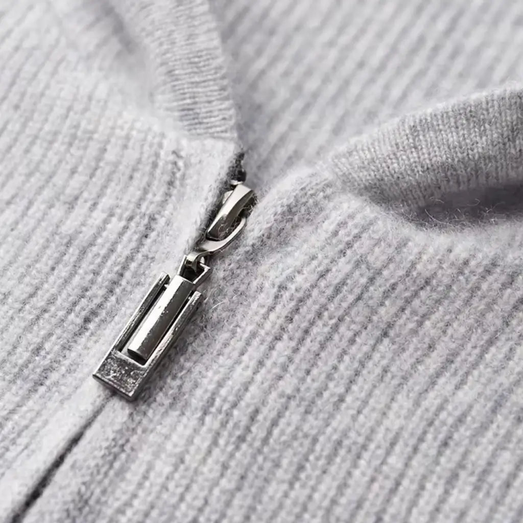 Cardigan Masculino com Capuz em Lã Merino
