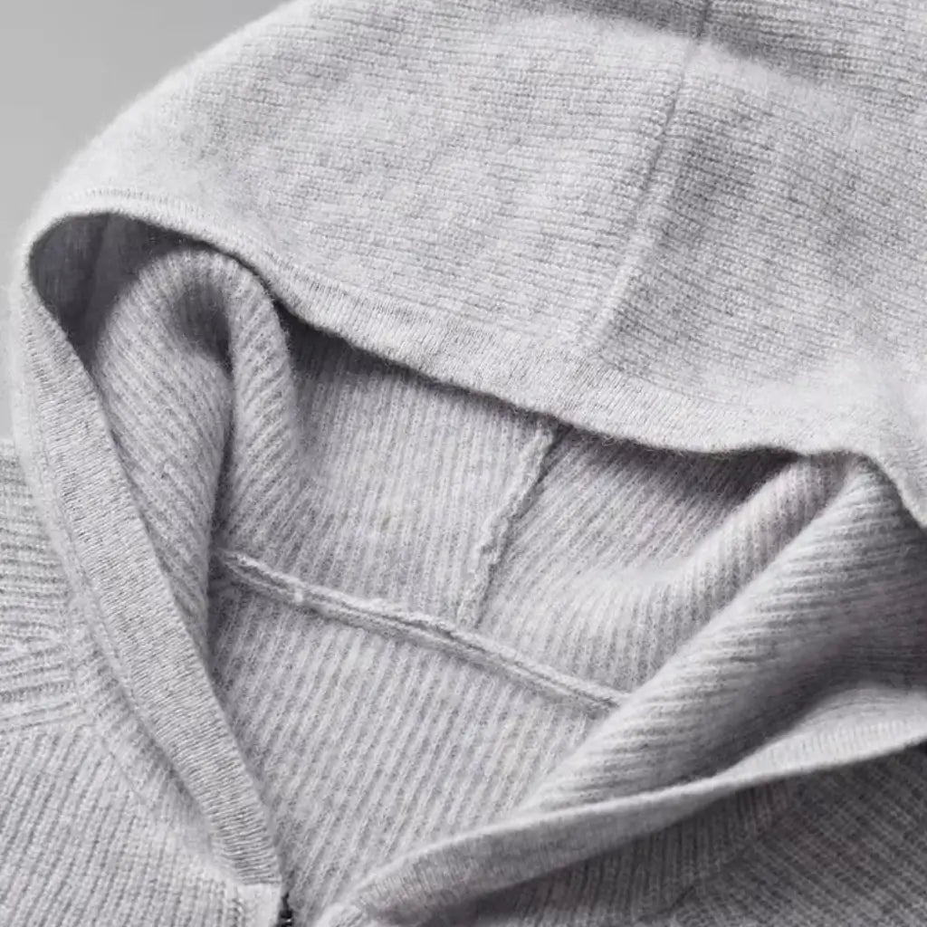 Cardigan Masculino com Capuz em Lã Merino