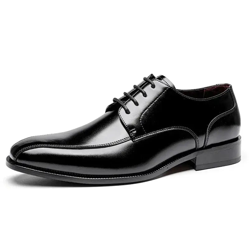 Sapato Social Masculino Derby Em Couro confortável, modelo social, ideal para uso diário e ocasiões especiais.
