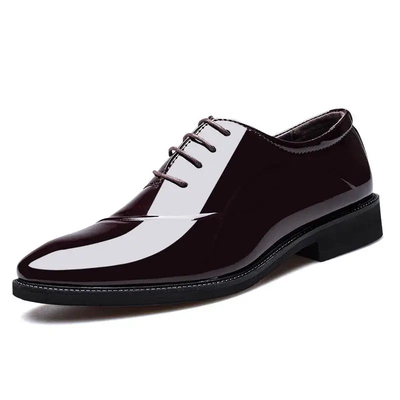Sapato Social Masculino Oxford Em Couro confortável, modelo social, ideal para uso diário e ocasiões especiais.