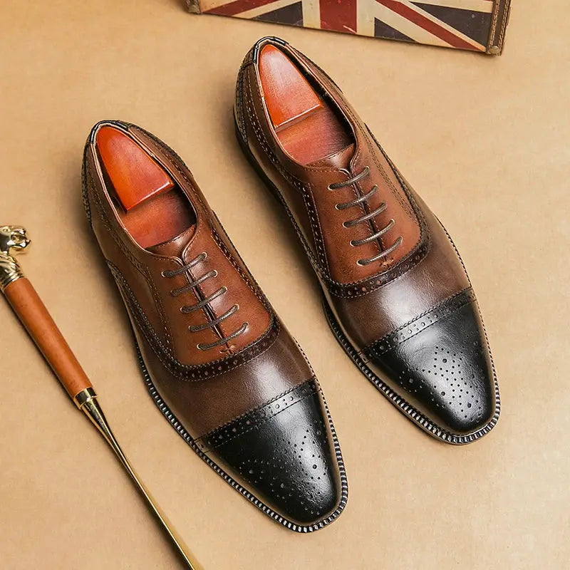 Sapato Social Masculino Oxford Em Couro, confortável modelo social, ideal para uso diário e ocasiões especiais.