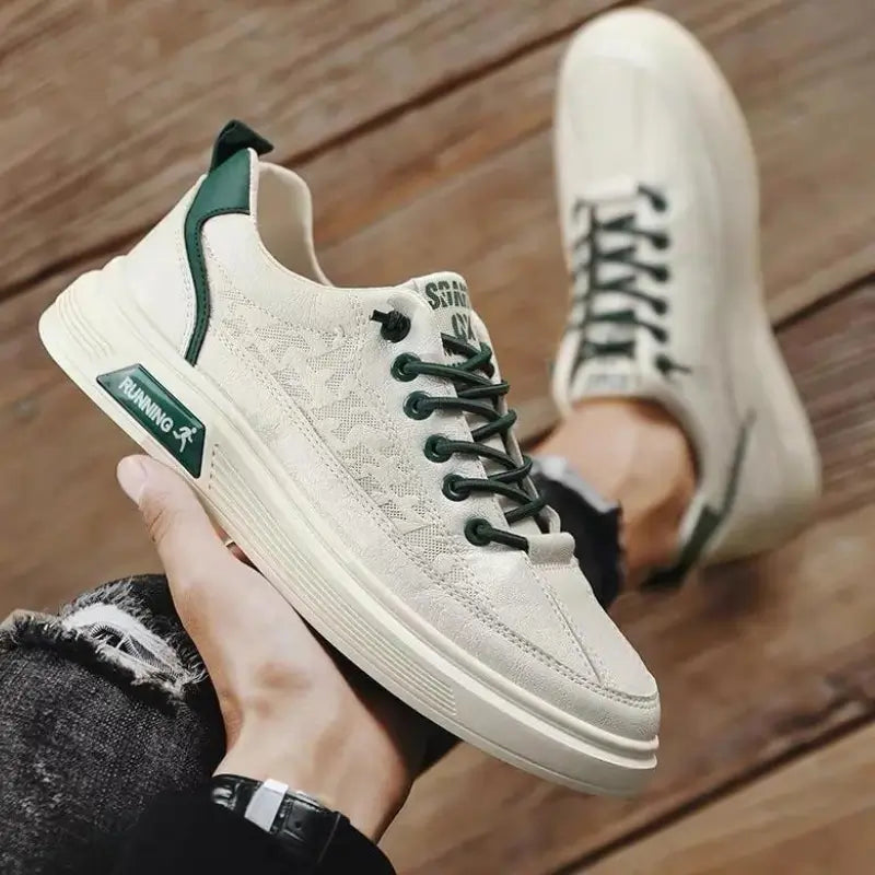Tênis casual masculino branco, modelo casual, ideal para uso diário, confortável e respirável.