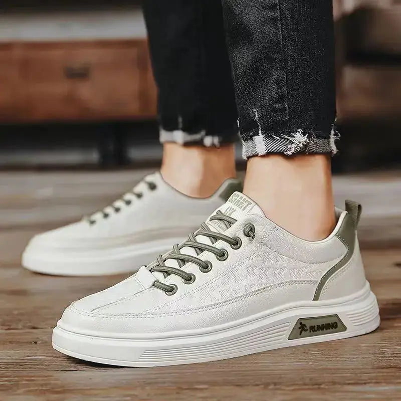 Tênis casual masculino branco, modelo casual, ideal para uso diário, confortável e respirável.