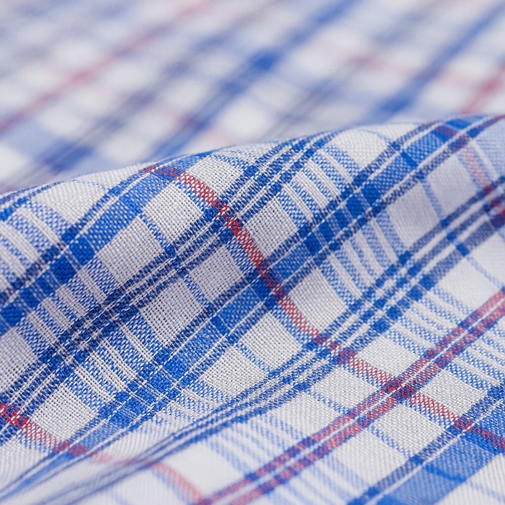 Camisa masculina xadrez manga curta, confeccionada em algodão, estilo slim fit, ideal para o verão.