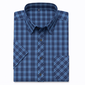 Camisa masculina xadrez manga curta, confeccionada em algodão, estilo slim fit, ideal para o verão.