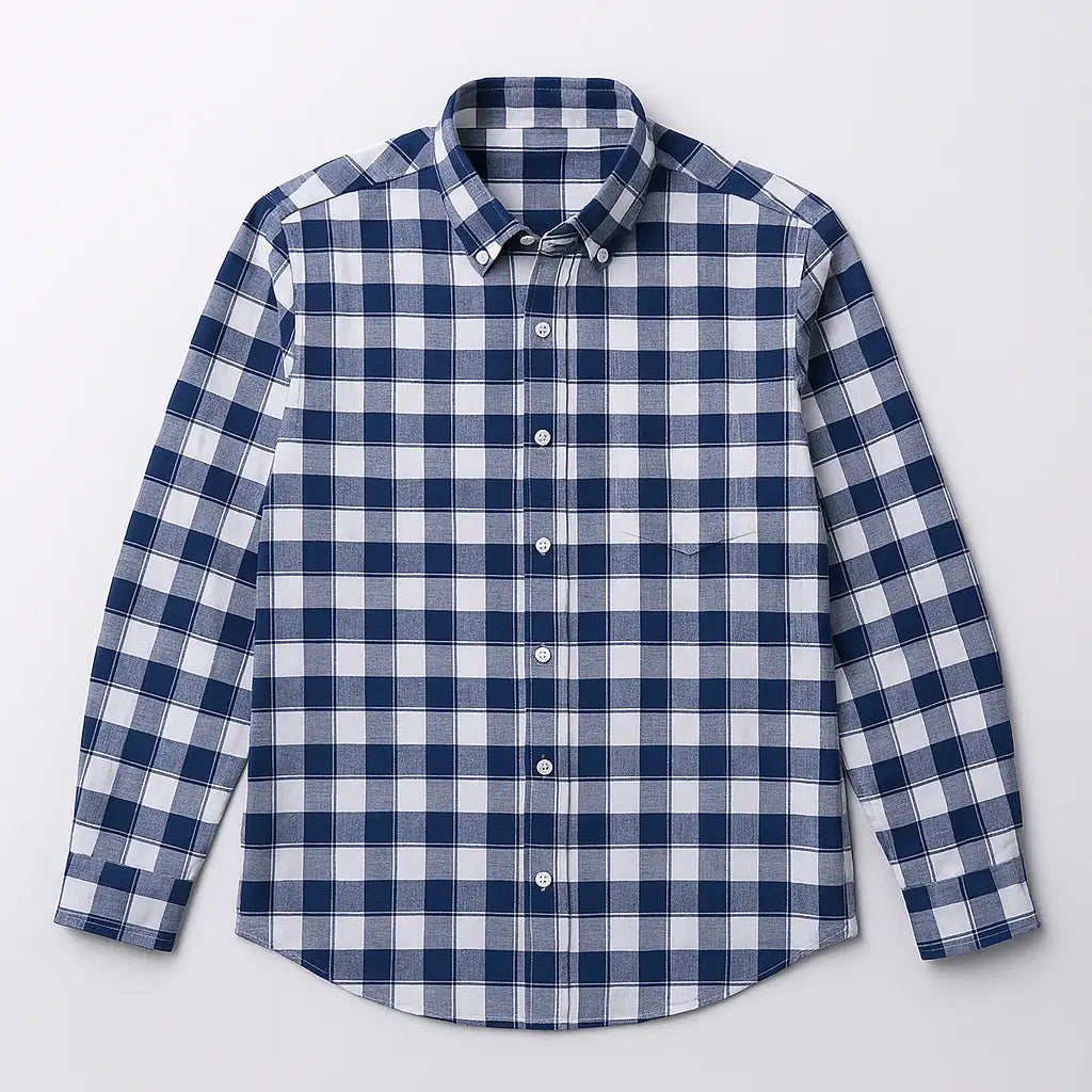 Camisa masculina Oxford xadrez, manga longa, confeccionada em algodão com acabamento elegante.