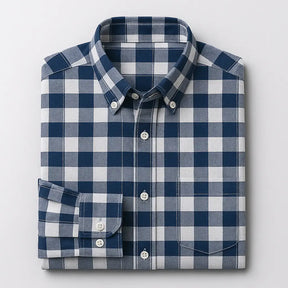 Camisa masculina Oxford xadrez, manga longa, confeccionada em algodão com acabamento elegante.
