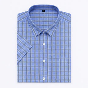 Camisa masculina xadrez manga curta, slim fit, confeccionada em algodão, estilo casual para o verão.