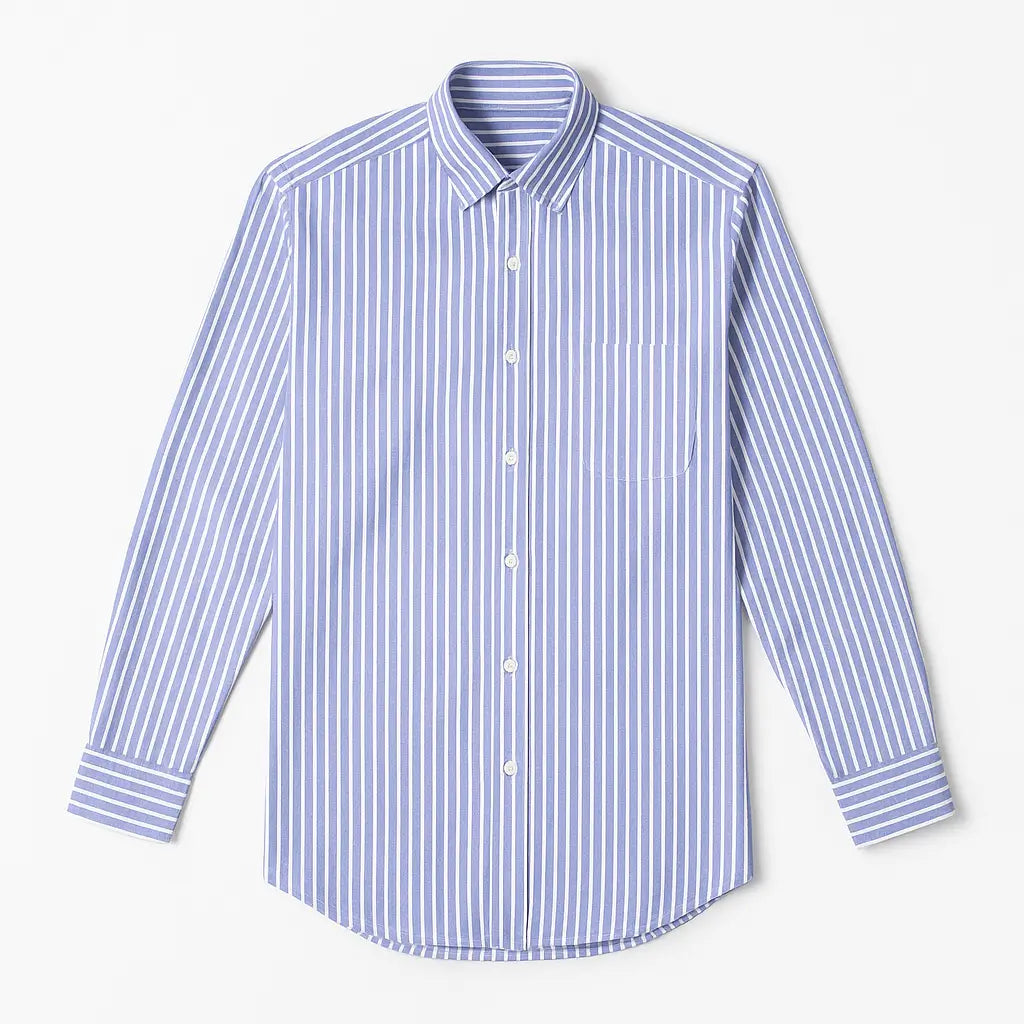 Camisa masculina Oxford azul listrada, 100% algodão, gola abotoada e manga longa, estilo casual e social elegante.