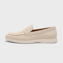 Loafer masculino em camurça  com solado emborrachado