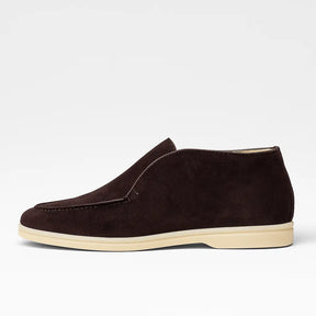 Loafer masculino Milano High-Top em camurça cinza, design moderno de cano médio.