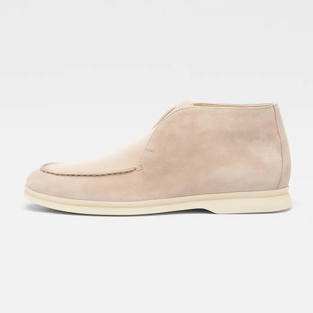 Loafer masculino Milano High-Top em camurça cinza, design moderno de cano médio.