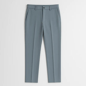 Calça Masculina Social MODAL PLUS: leve e respirável, não transparente, com caimento sofisticado. Frescor e conforto em dias quentes.leve e respirável, demonstrando tecido não transparente e caimento sofisticado para o verão.