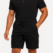 Bermuda cargo masculina de algodão, estilo safari casual com múltiplos bolsos.