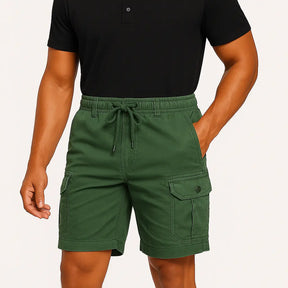Bermuda cargo masculina de algodão, estilo safari casual com múltiplos bolsos.