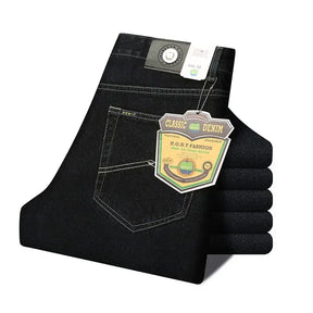 Calça Jeans Masculina Estilo casual formal Seu design sofisticado com modelagem reta proporciona um visual moderno, perfeito para ambientes corporativos e encontros casuais.