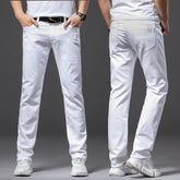 Calça Jeans Masculina Slim Branca perfeita para o homem moderno que busca um visual casual e sofisticado sem abrir mão do conforto. design slim e ajuste perfeito