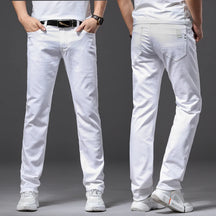 Calça Jeans Masculina Slim Branca perfeita para o homem moderno que busca um visual casual e sofisticado sem abrir mão do conforto. design slim e ajuste perfeito