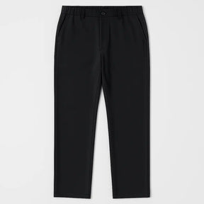 Calça masculina MODAL PLUS Ultra Thin  em tecido ice silk ultrafino, destacando frescor, leveza e secagem rápida para o verão.