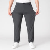 Calça masculina MODAL PLUS Ultra Thin  em tecido ice silk ultrafino, destacando frescor, leveza e secagem rápida para o verão.