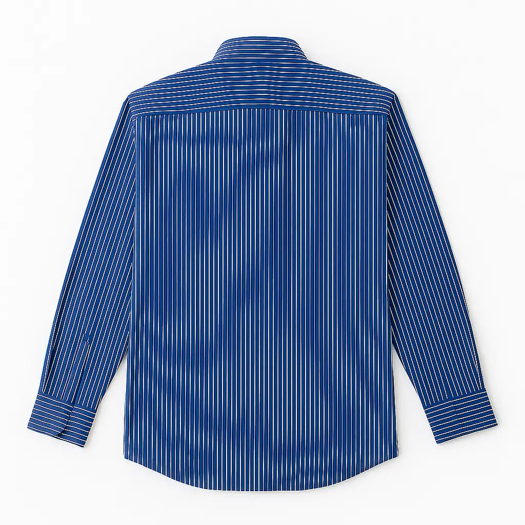 camisa social masculina slim fit azul com listras brancas em algodão, manga longa, gola estruturada e botões claros