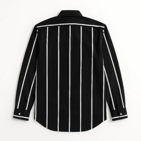 Camisa masculina listrada slim fit em tecido stretch, manga longa, elástica e sem necessidade de passar.