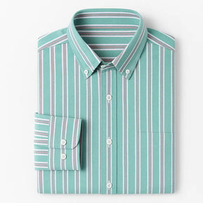 Camisa masculina Oxford listrada em algodão premium, manga longa e bolso discreto.