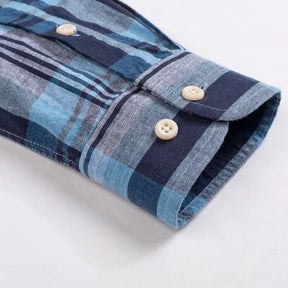 Camisa masculina xadrez , manga longa, algodão e linho, bolso frontal, estilo casual elegante.