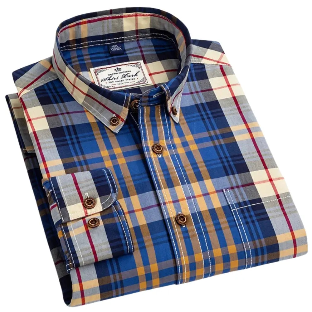 Camisa Masculina Oxford: elegante e estilo para qualquer ocasião. Confeccionada com Algodão de alta qualidade, caimento perfeito e conforto incomparável. Disponível em diversos tamanhos e cores.