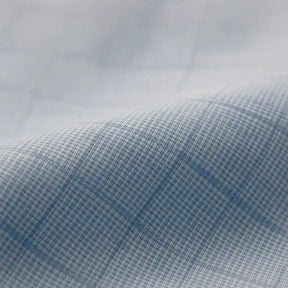 camisa social masculina slim fit cinza claro em algodão com elastano, manga longa, padrão xadrez discreto e gola estruturada
