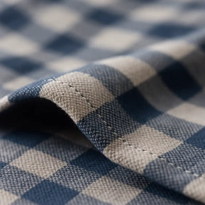 Camisa masculina xadrez slim fit em algodão premium, manga longa, azul e cinza, estilo casual moderno.