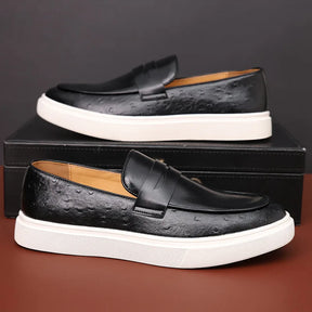 Loafer masculino  em couro confortável, modelo casual, ideal para uso diário.