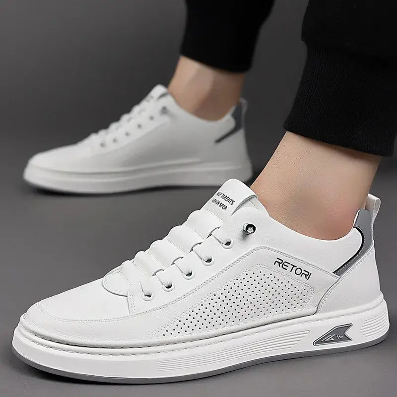 Tênis casual masculino branco, modelo casual, ideal para uso diário, confortável e respirável.