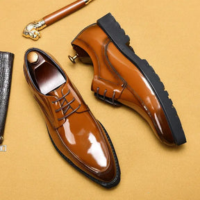 sapato social masculino derby em couro na cor marrom, modelo derby, ideal para eventos especiais e uso casual.