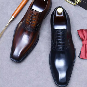 sapato masculino oxford em couro na cor marrom, modelo oxford, ideal para eventos especiais e uso casual.